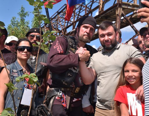 В Севастополе байкеры из «Ночных волков» встретились с руководством ДНР